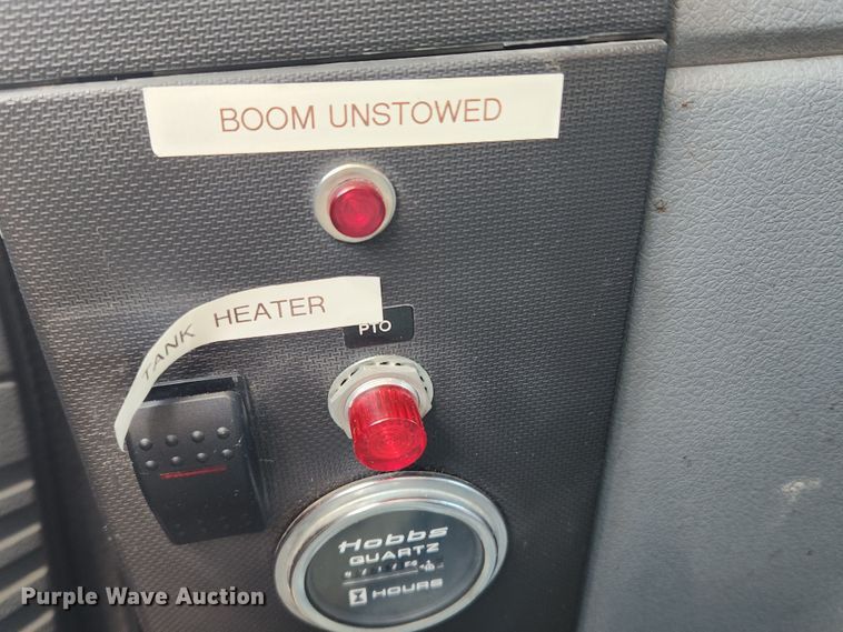 image for item KT9397 2012 Ford F750 Super Duty XLT  forestry bucket truck