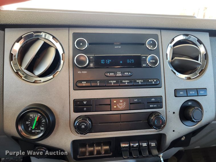 image for item KT9397 2012 Ford F750 Super Duty XLT  forestry bucket truck