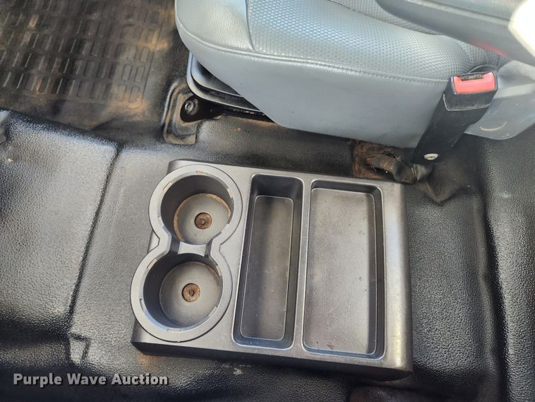 image for item KT9397 2012 Ford F750 Super Duty XLT  forestry bucket truck