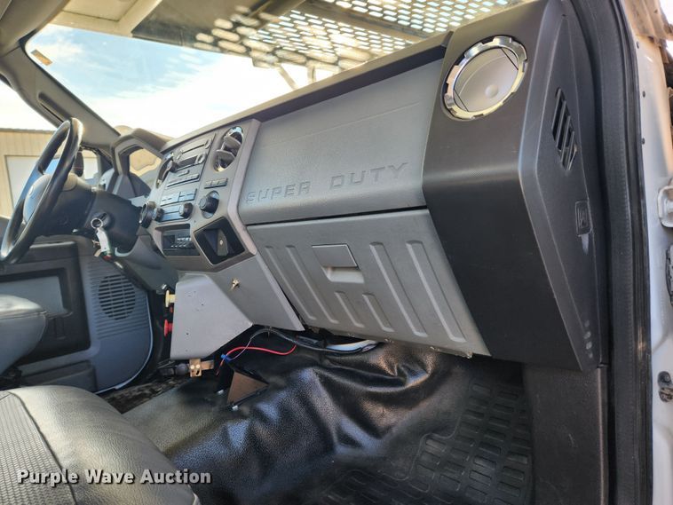 image for item KT9397 2012 Ford F750 Super Duty XLT  forestry bucket truck