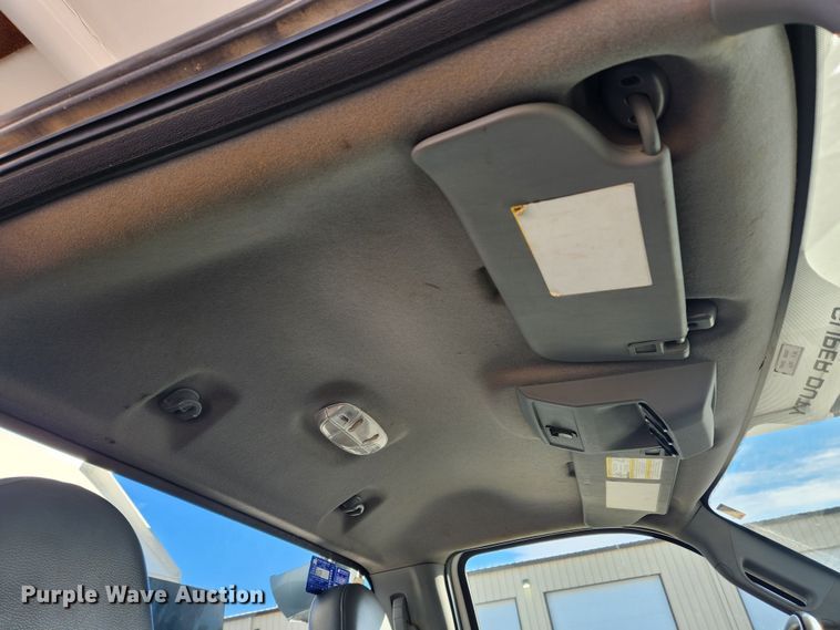 image for item KT9397 2012 Ford F750 Super Duty XLT  forestry bucket truck