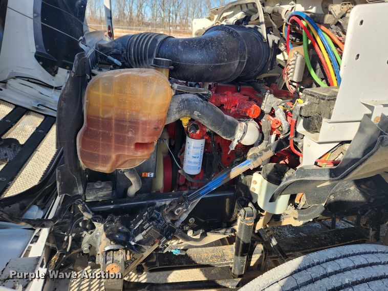 image for item KT9397 2012 Ford F750 Super Duty XLT  forestry bucket truck