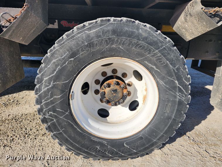 image for item KT9397 2012 Ford F750 Super Duty XLT  forestry bucket truck