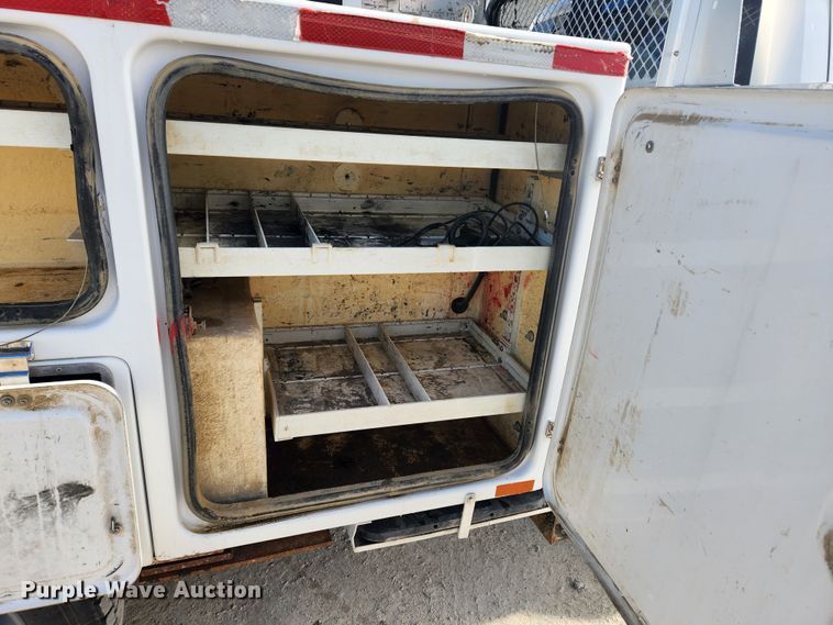 image for item KT9398 2014 Dodge Ram 5500HD  bucket truck