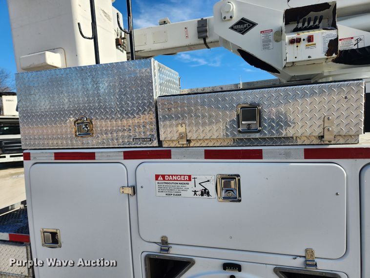 image for item KT9398 2014 Dodge Ram 5500HD  bucket truck