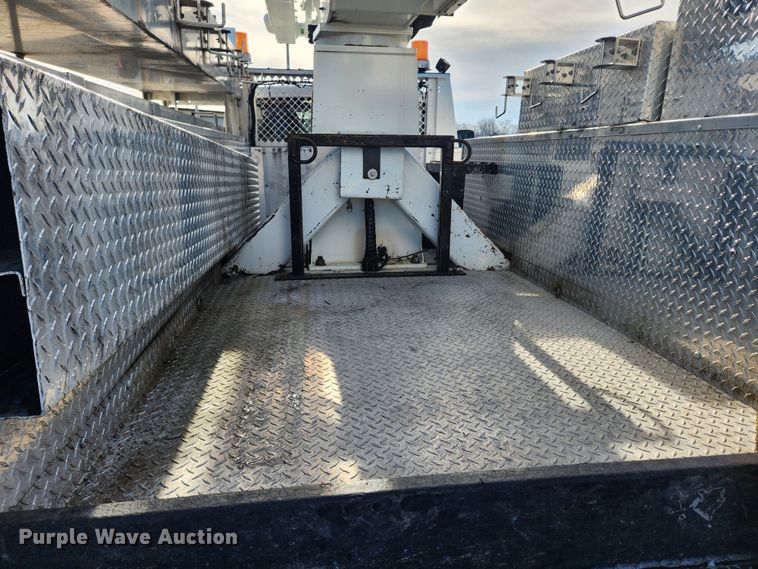 image for item KT9398 2014 Dodge Ram 5500HD  bucket truck