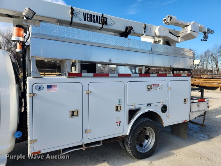 image for item KT9398 2014 Dodge Ram 5500HD  bucket truck