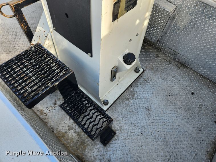 image for item KT9398 2014 Dodge Ram 5500HD  bucket truck