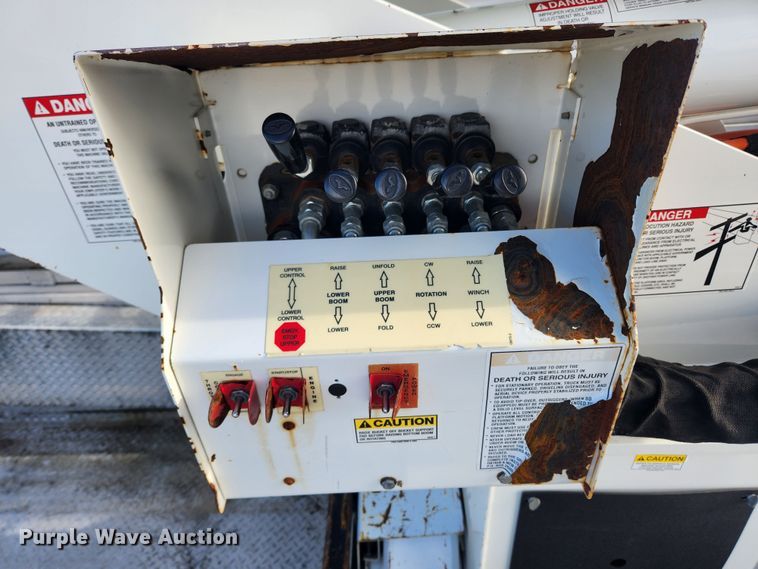 image for item KT9398 2014 Dodge Ram 5500HD  bucket truck