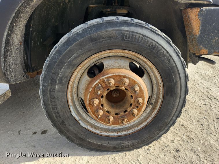 image for item KT9398 2014 Dodge Ram 5500HD  bucket truck