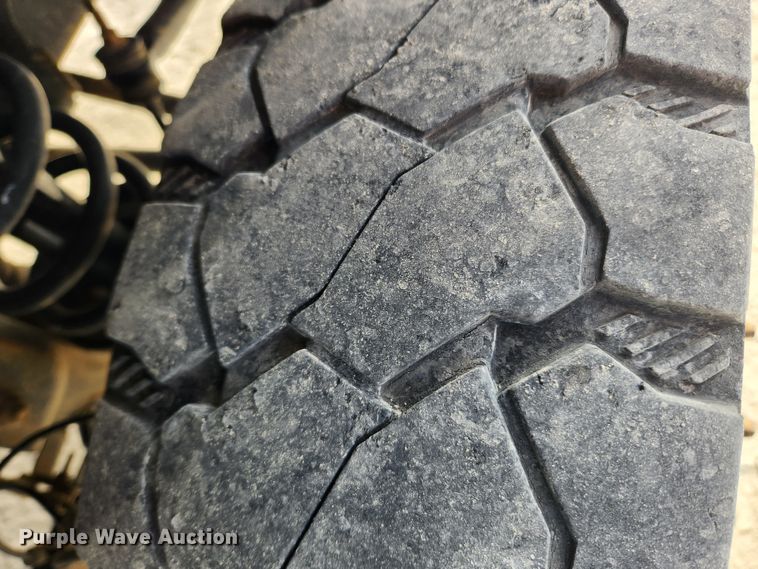 image for item KT9398 2014 Dodge Ram 5500HD  bucket truck