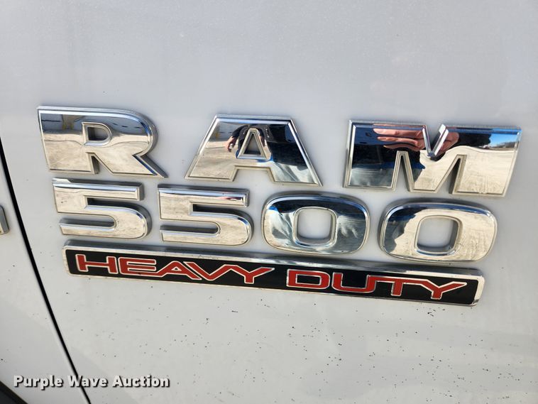 image for item KT9398 2014 Dodge Ram 5500HD  bucket truck