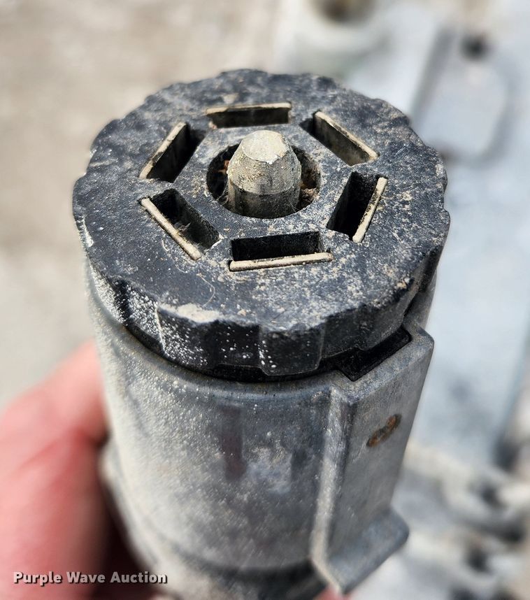 image for item KT9401 2018 Sullair 185  air compressor