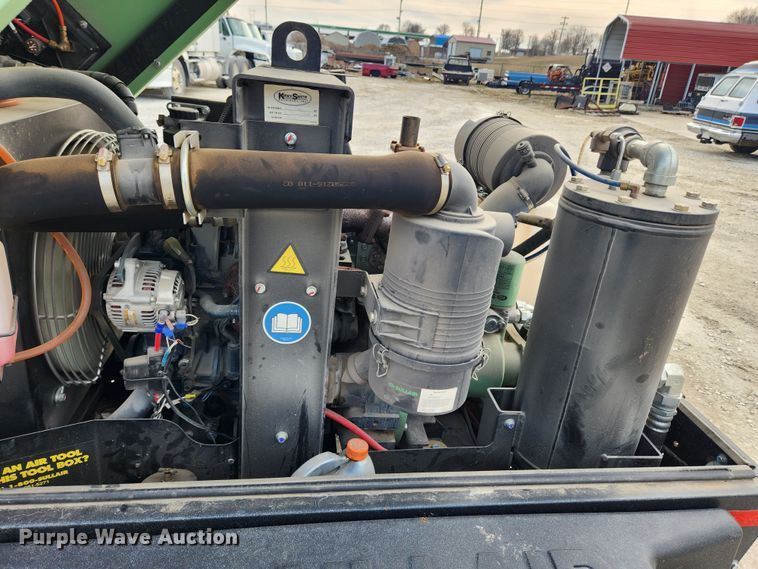 image for item KT9401 2018 Sullair 185  air compressor