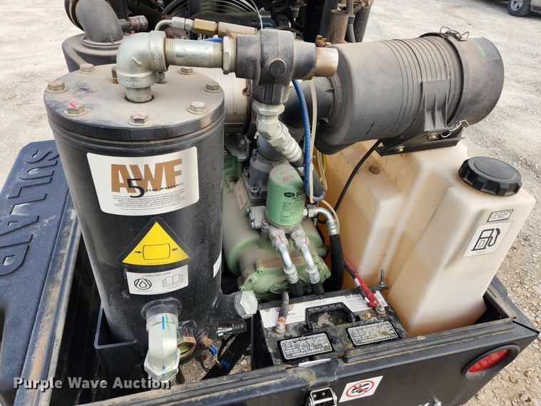 image for item KT9401 2018 Sullair 185  air compressor