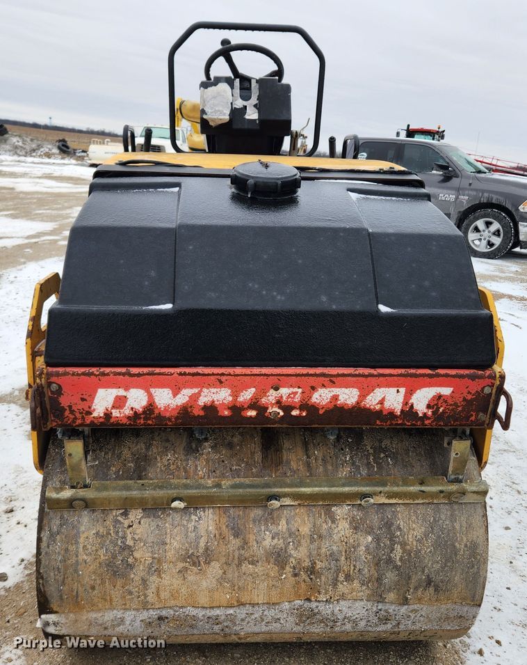 image for item KT9413 1996 Dynapac CC102  double drum vibratory roller