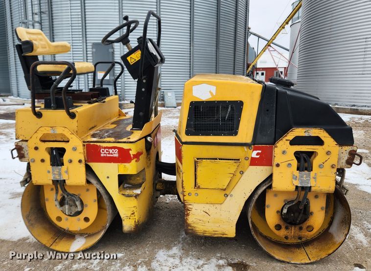 image for item KT9413 1996 Dynapac CC102  double drum vibratory roller