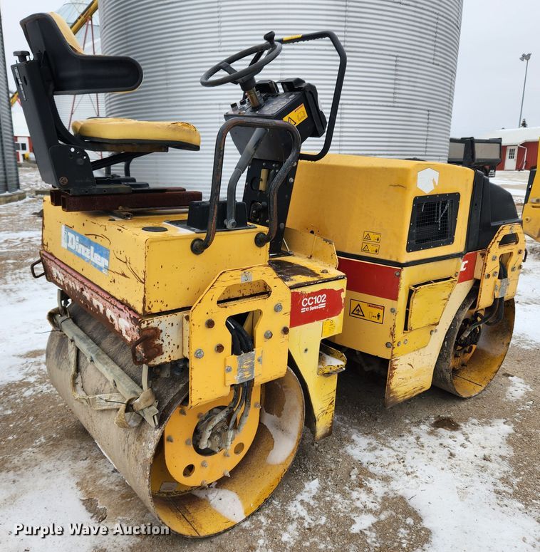 image for item KT9413 1996 Dynapac CC102  double drum vibratory roller