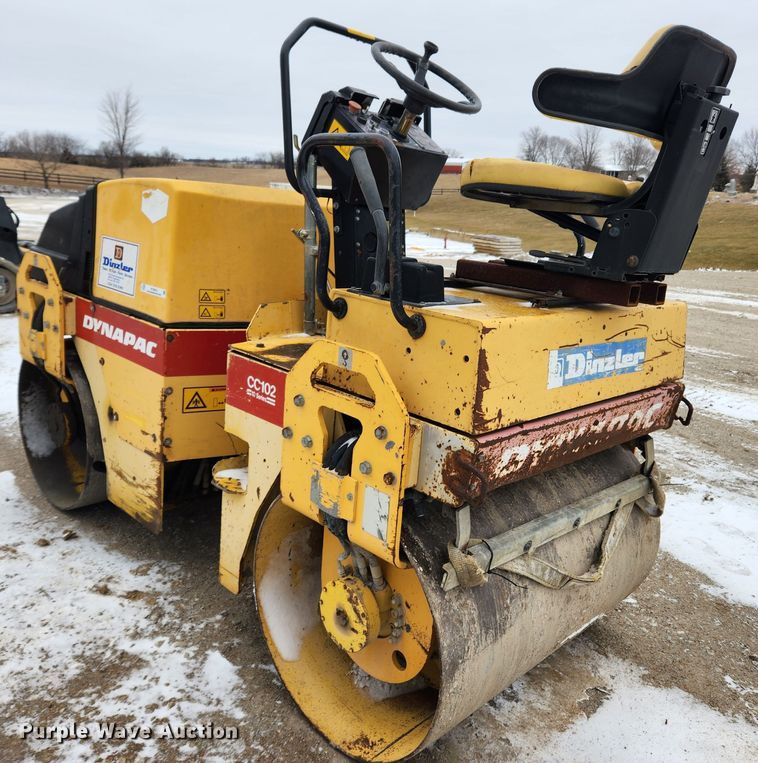 image for item KT9413 1996 Dynapac CC102  double drum vibratory roller