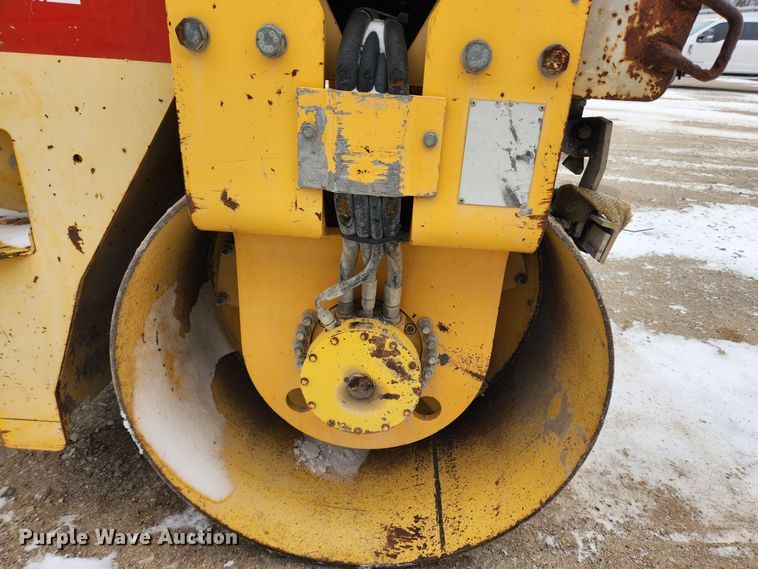 image for item KT9413 1996 Dynapac CC102  double drum vibratory roller