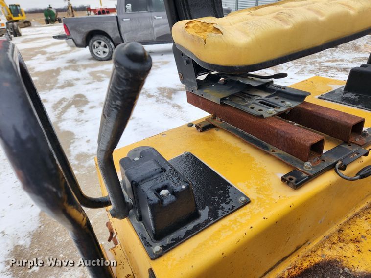 image for item KT9413 1996 Dynapac CC102  double drum vibratory roller