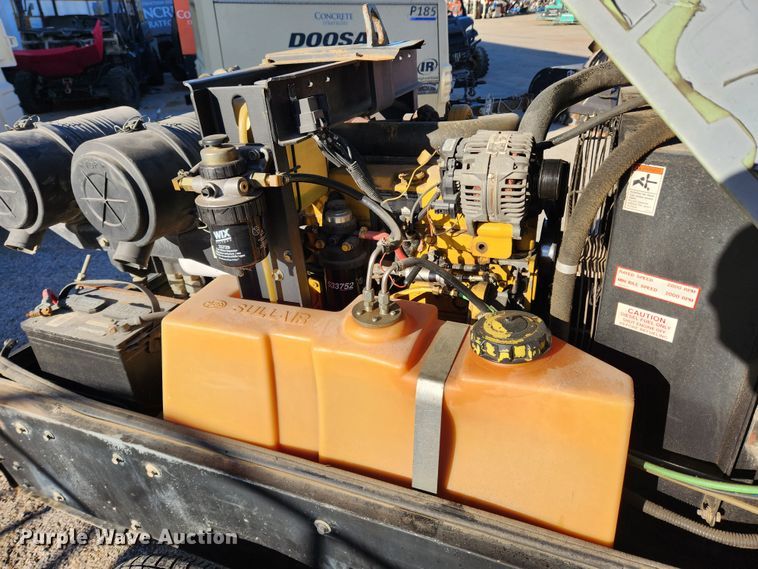 image for item KT9428 2005 Sullair 185DP0JD  air compressor