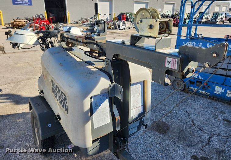 image for item KT9432 2011 Wacker Neuson LTN6L  light plant