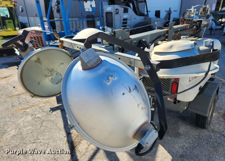 image for item KT9432 2011 Wacker Neuson LTN6L  light plant