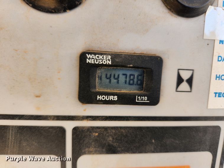 image for item KT9432 2011 Wacker Neuson LTN6L  light plant