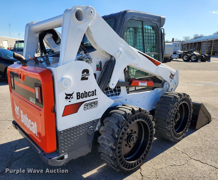 image for item KT9441 2014 Bobcat S650  skid steer loader