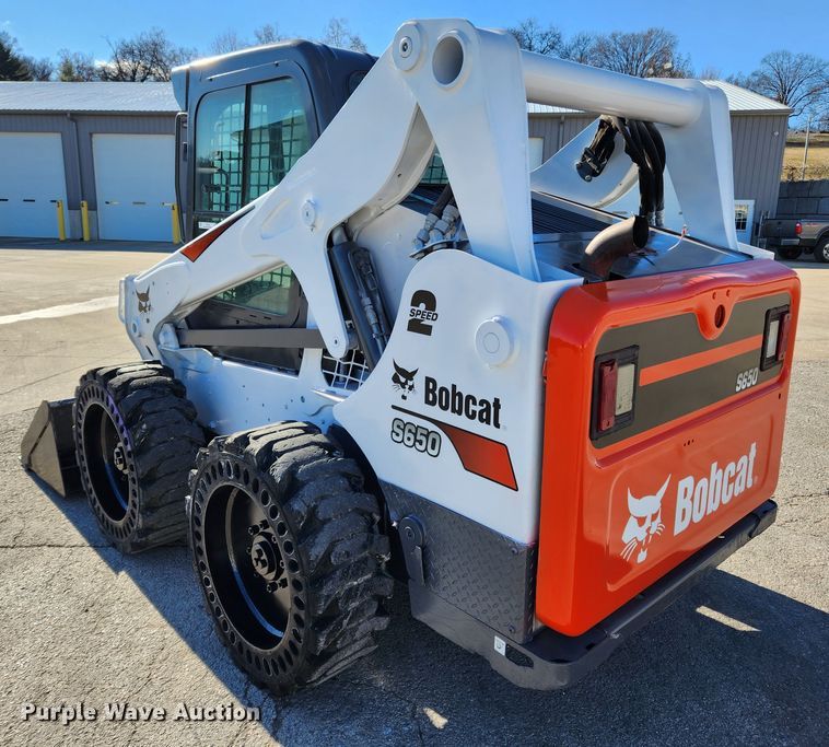 image for item KT9441 2014 Bobcat S650  skid steer loader