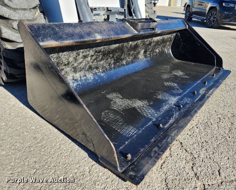 image for item KT9441 2014 Bobcat S650  skid steer loader