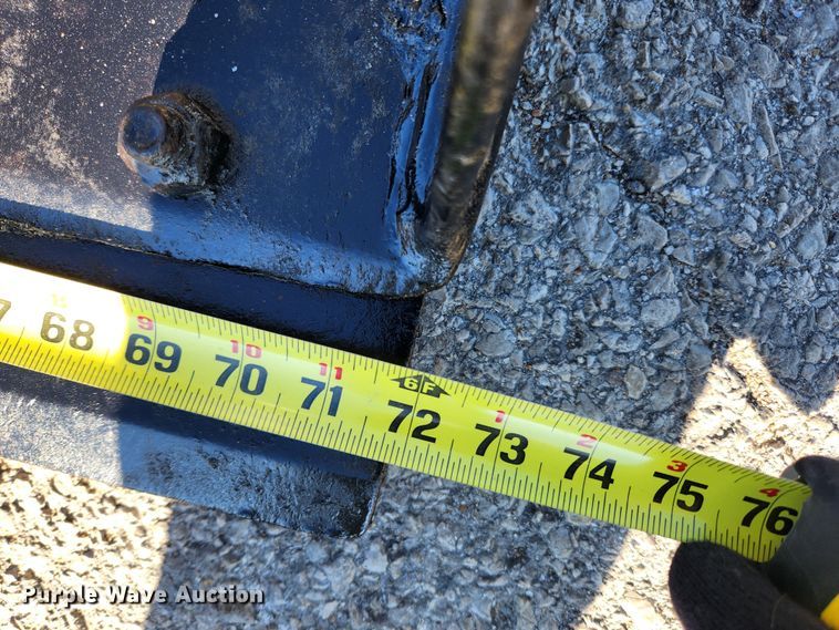 image for item KT9441 2014 Bobcat S650  skid steer loader