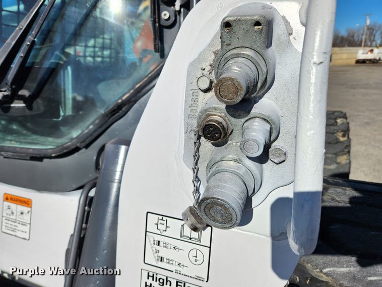 image for item KT9441 2014 Bobcat S650  skid steer loader