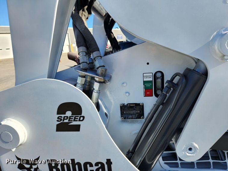 image for item KT9441 2014 Bobcat S650  skid steer loader