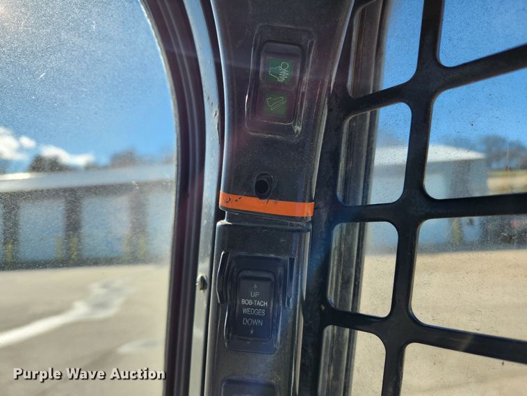 image for item KT9441 2014 Bobcat S650  skid steer loader