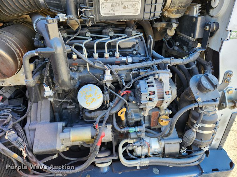 image for item KT9441 2014 Bobcat S650  skid steer loader