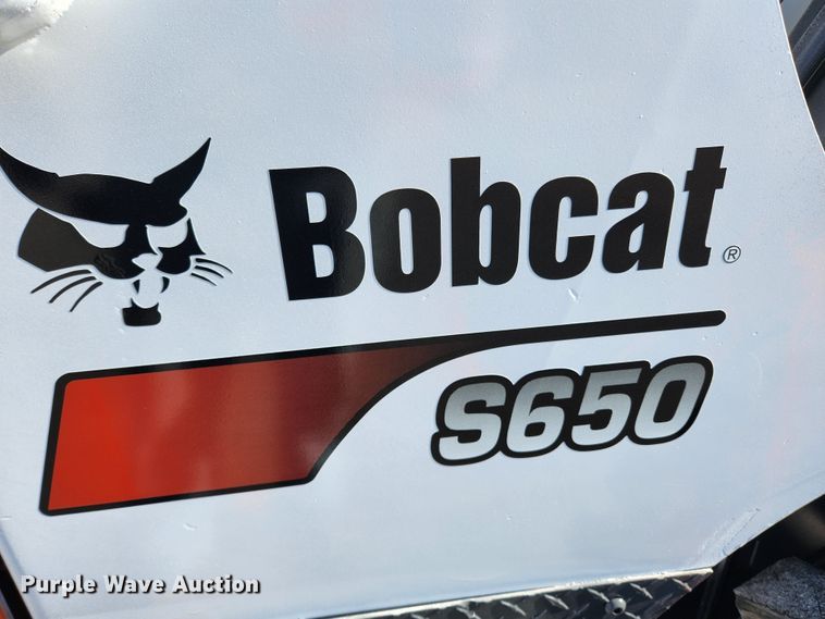 image for item KT9441 2014 Bobcat S650  skid steer loader