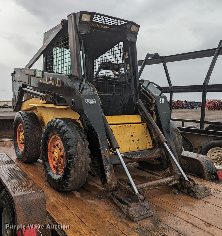 image for item LF9552 1996 New Holland LX865  skid steer loader