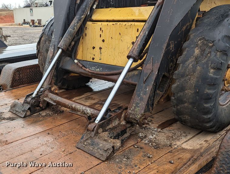 image for item LF9552 1996 New Holland LX865  skid steer loader