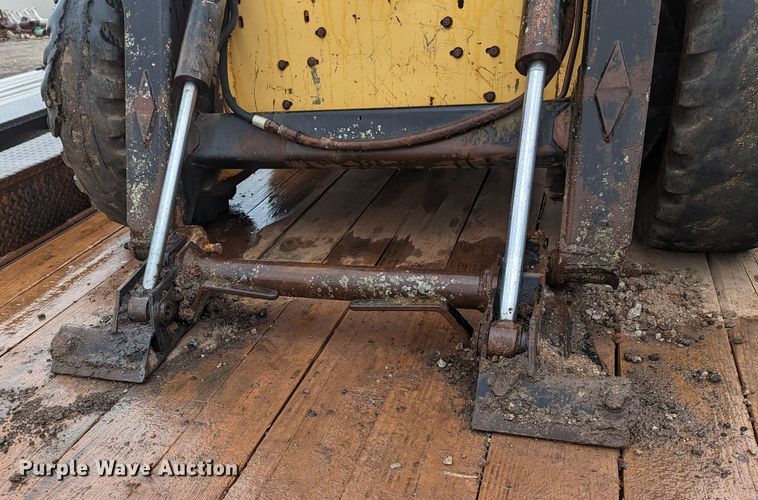 image for item LF9552 1996 New Holland LX865  skid steer loader