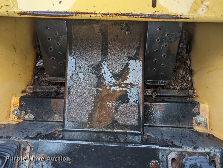 image for item LF9552 1996 New Holland LX865  skid steer loader