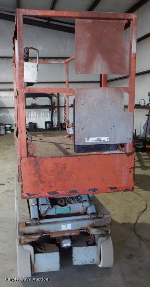 image for item LI9060 Skyjack SJIII3219  scissor lift
