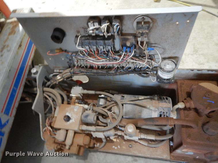 image for item LI9060 Skyjack SJIII3219  scissor lift