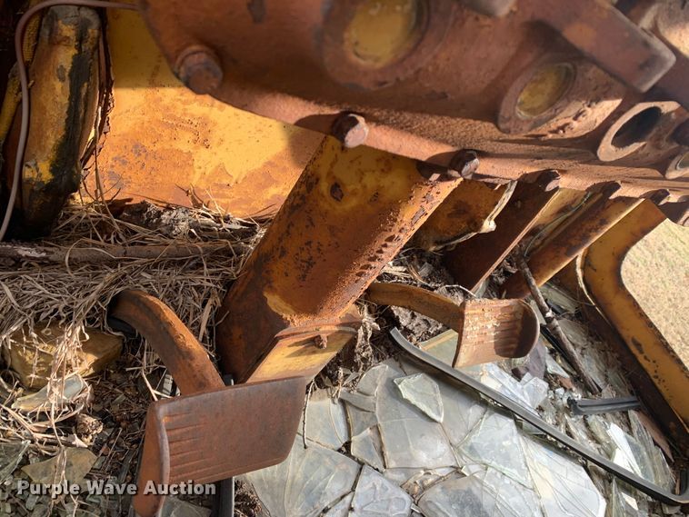 image for item LI9085 Caterpillar  rigid frame motor grader