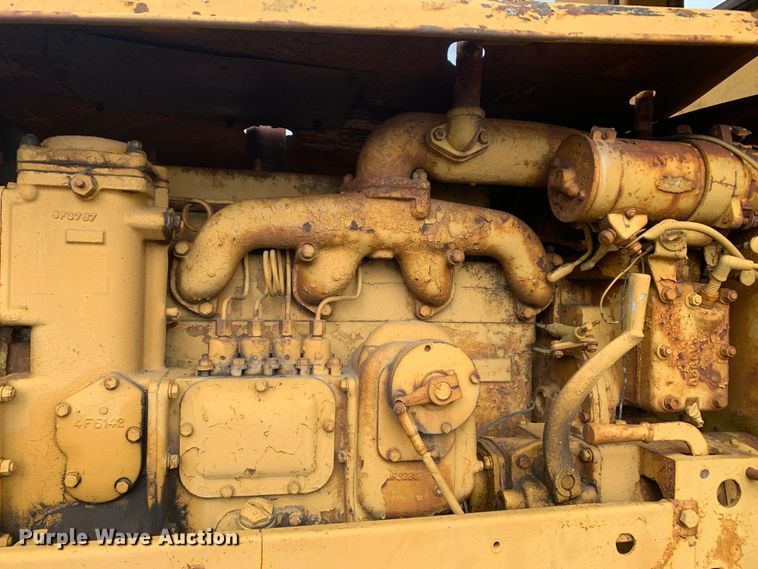 image for item LI9085 Caterpillar  rigid frame motor grader