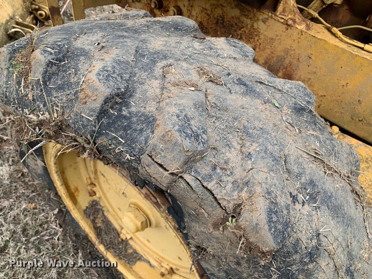 image for item LI9085 Caterpillar  rigid frame motor grader