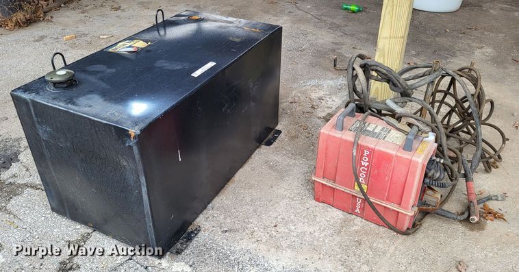 image for item LR9153 Tools