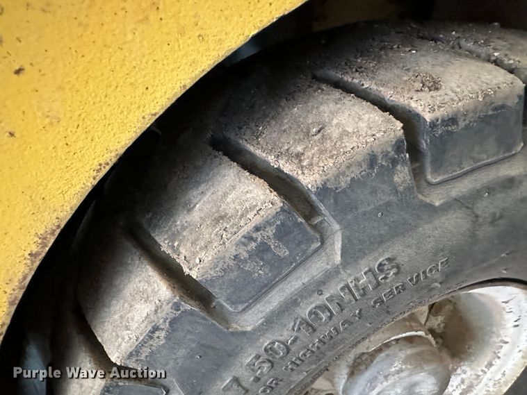 image for item LT9368 Yale G83P-050-SAS-086  forklift