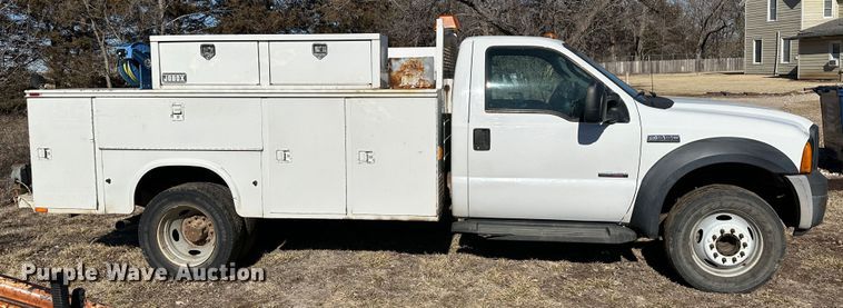 image for item LT9388 2007 Ford F550 Super Duty XL  utility / service truck